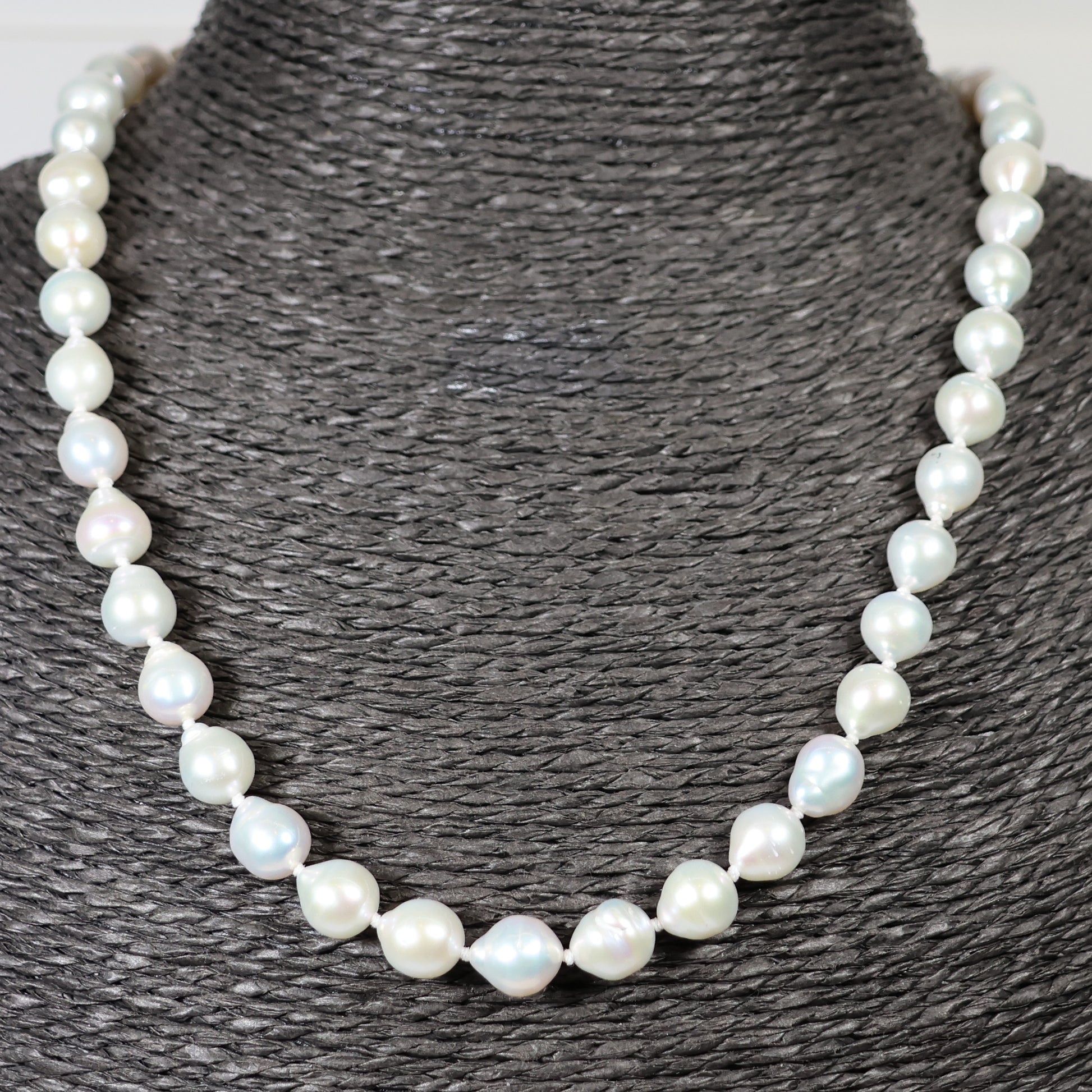 Parelketting 44cm 8mm zoetwaterparel zilveren slot 00946488