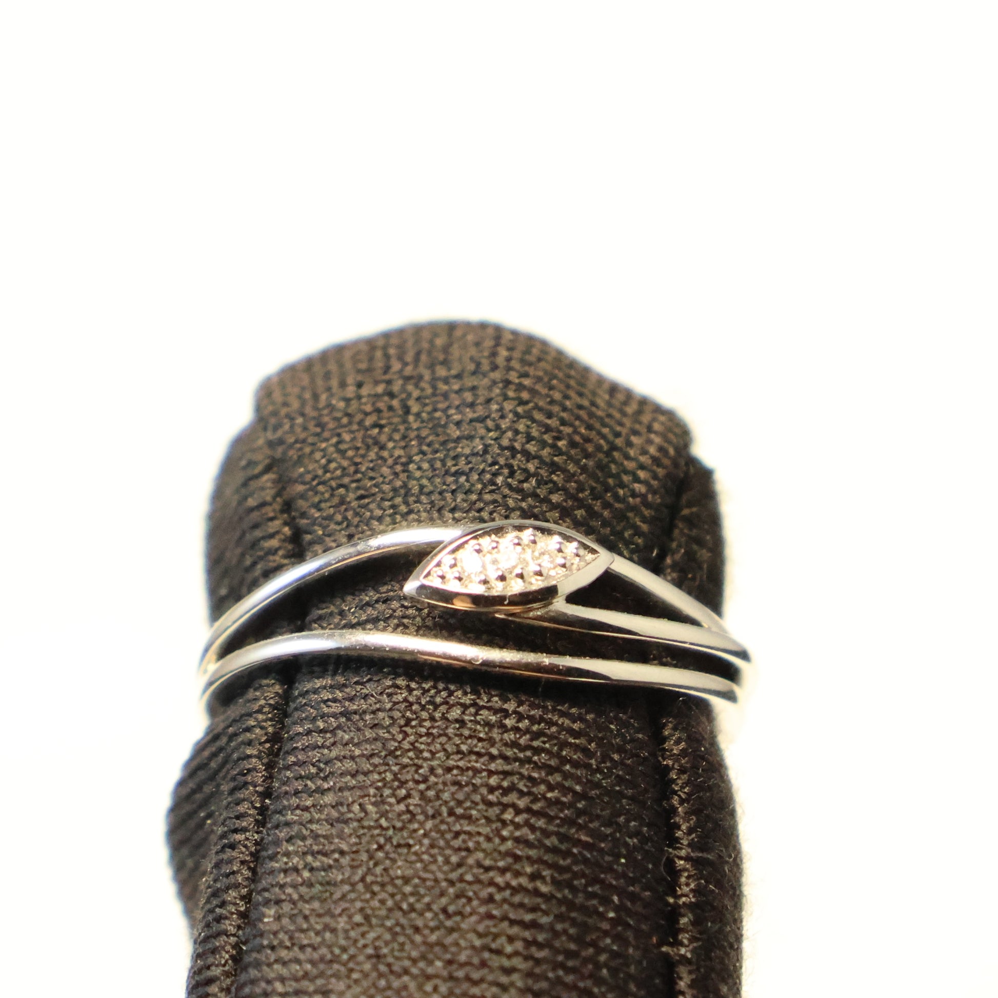 Wit gouden ring met briljant 061217A