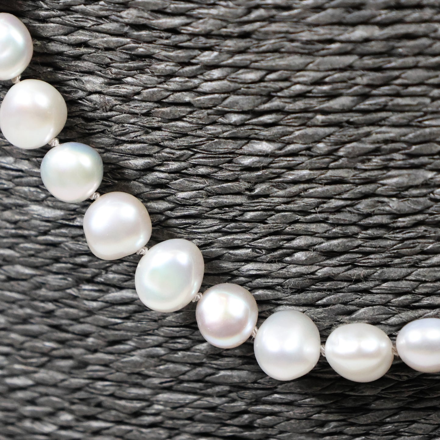 Parelketting 61cm baroque 8mm zoetwater parels zilveren slot 
