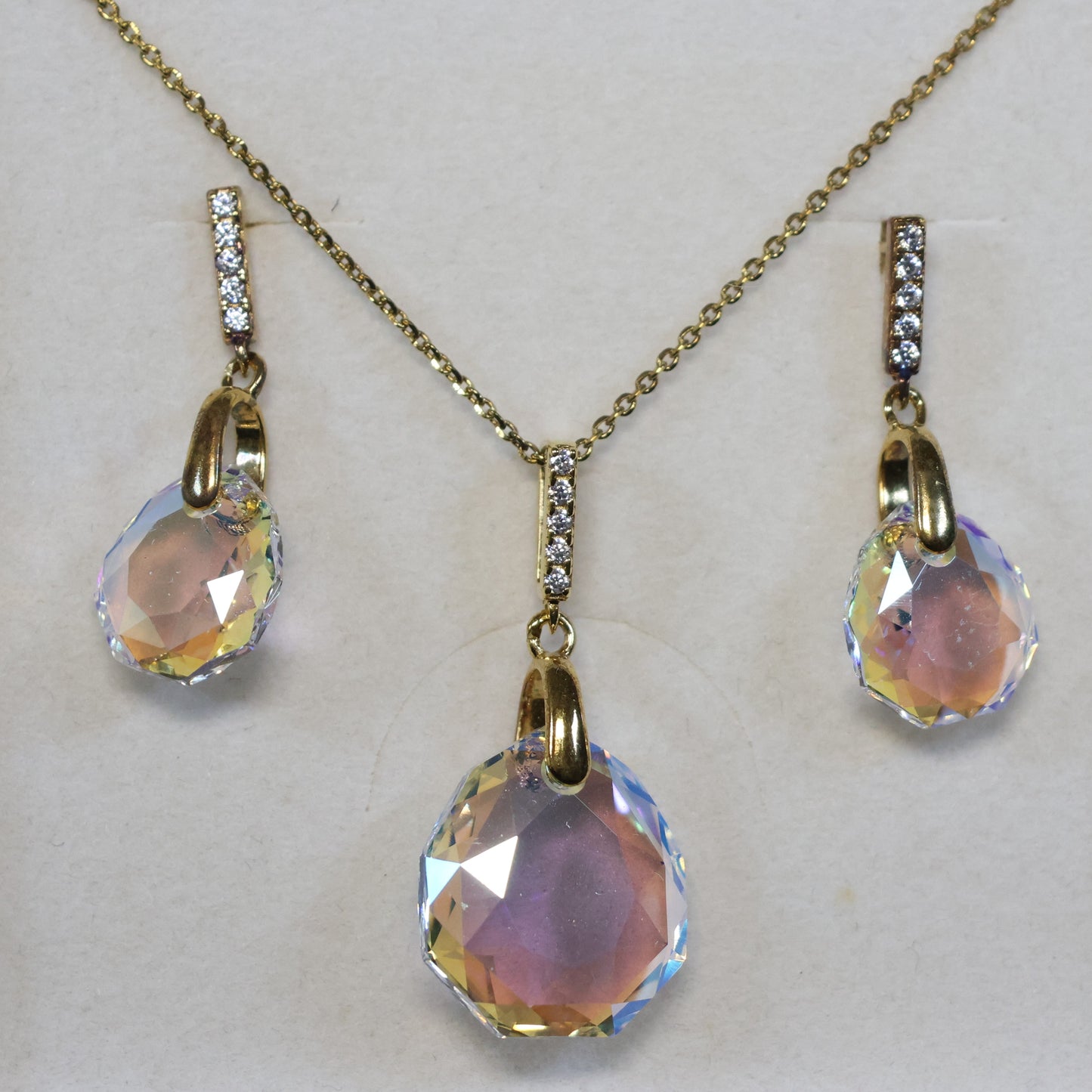 Spark 18karaat vergulde Zilveren hangoorbellen met Swarovski kristallen KCG643611CSH