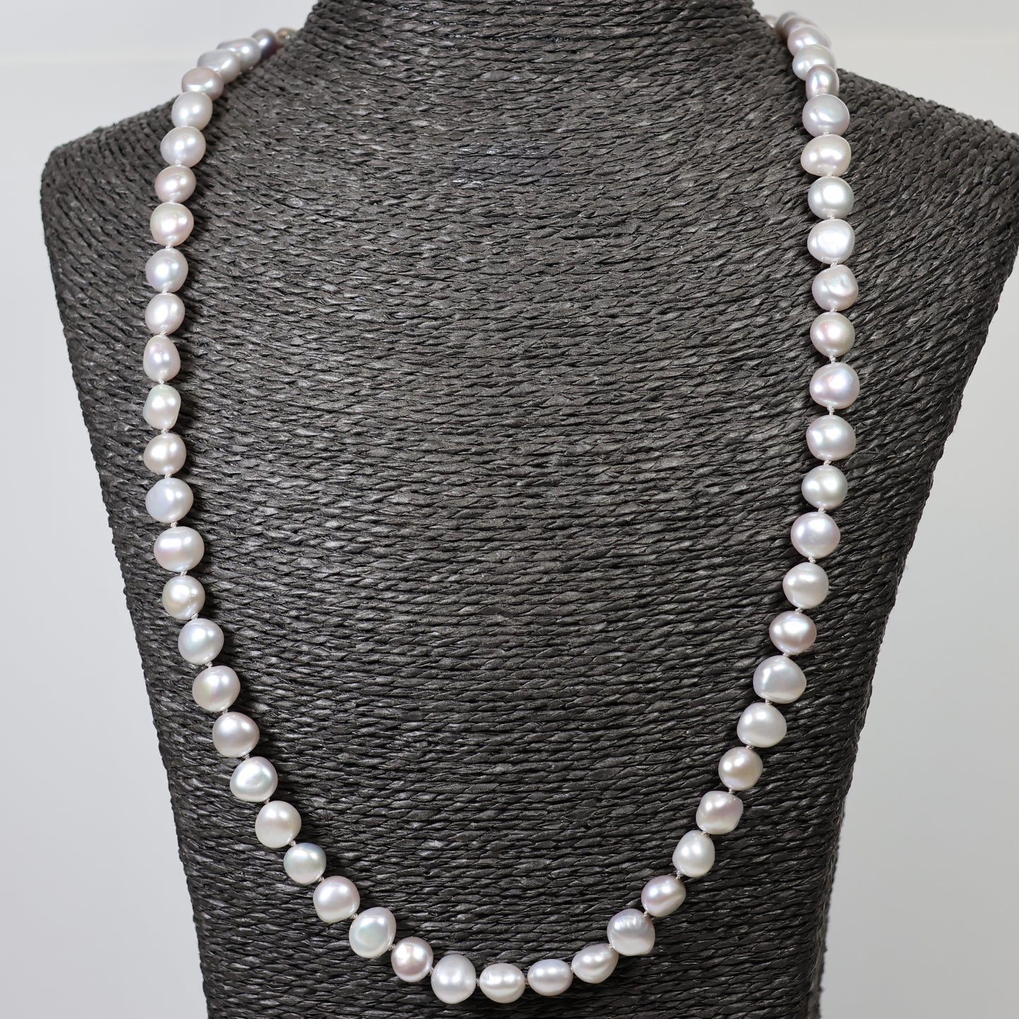Parelketting 61cm baroque 8mm zoetwater parels zilveren slot 