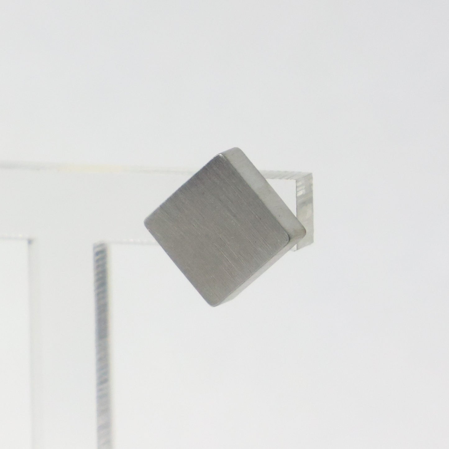 CLIC oorbellen flat cube