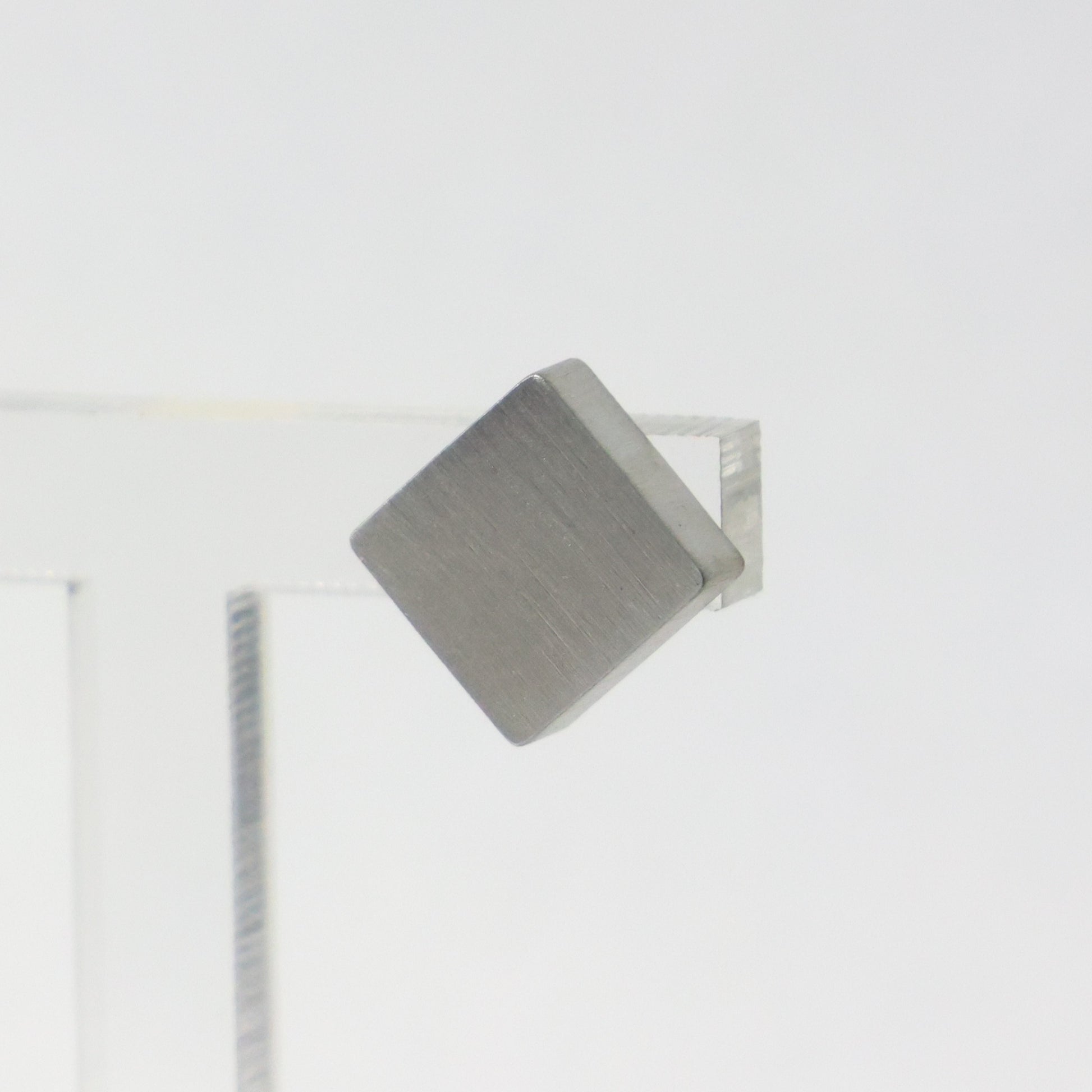 CLIC oorbellen flat cube