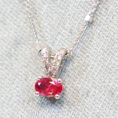 Naiomy Moments zilveren Halsketting met Rode hanger B0C05