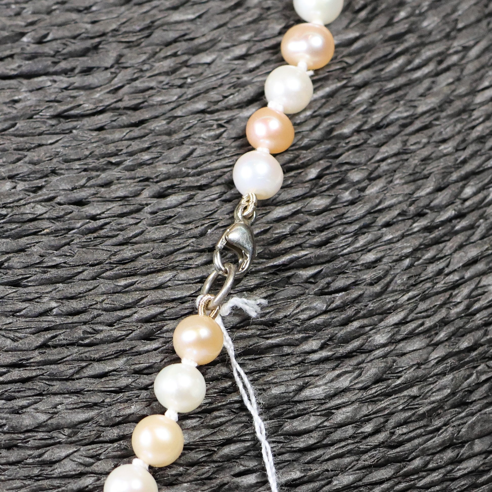 Parelketting 53cm 4mm zoetwaterparel zilveren slot