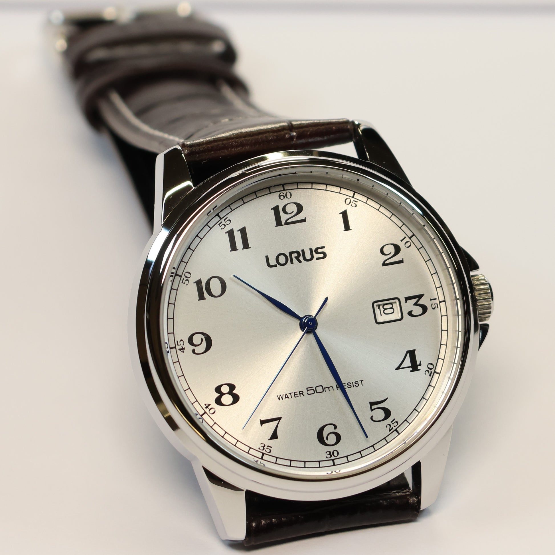 Lorus heren horloge RS985AX-9