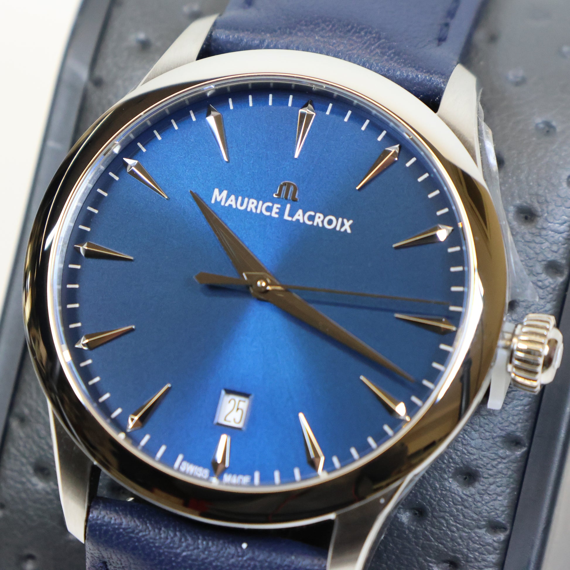 Maurice Lacroix horloge 1975 Quartz Date 39mm 751007-SS001-430-4