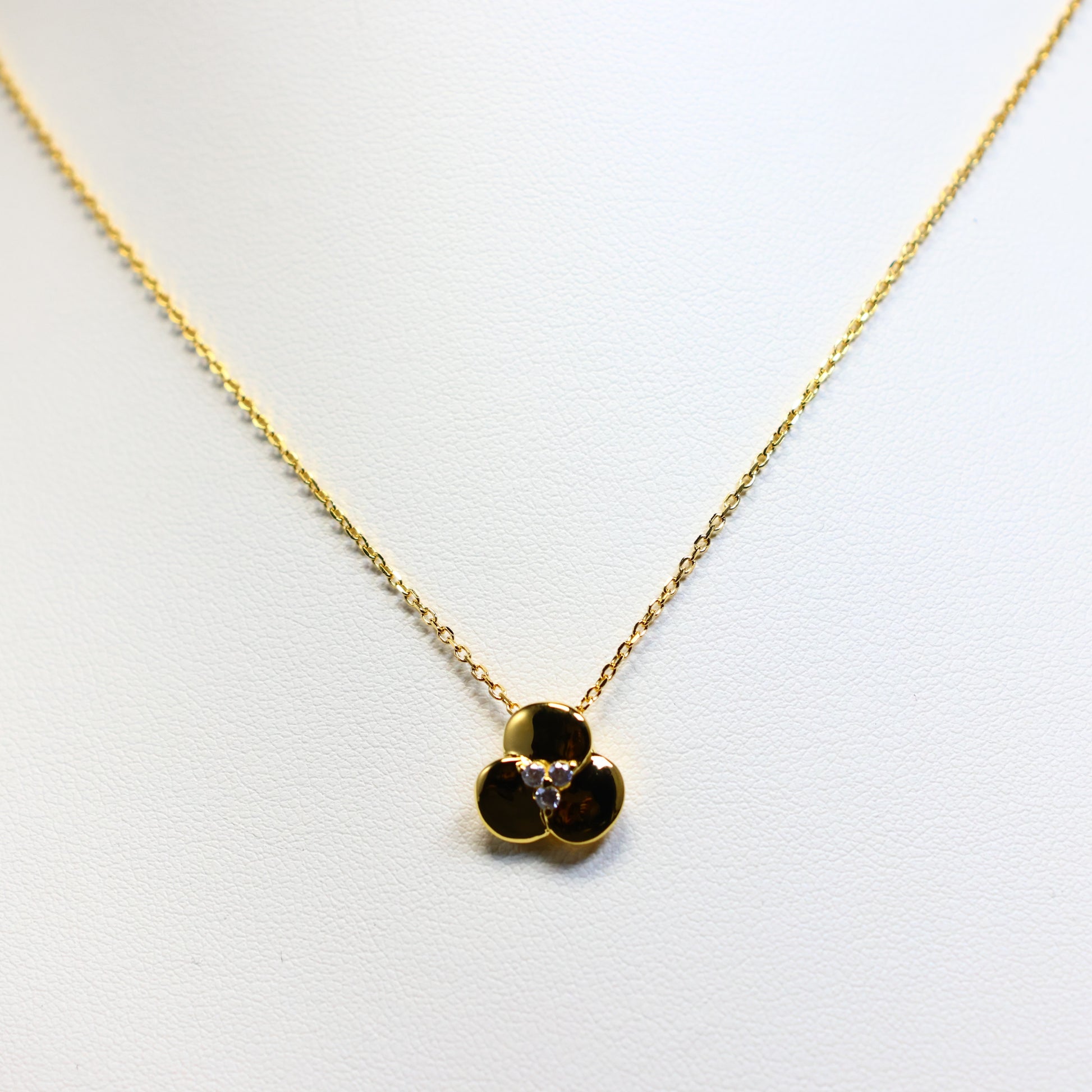 Naiomy zilveren ketting met klavertje drie hanger N5F61
