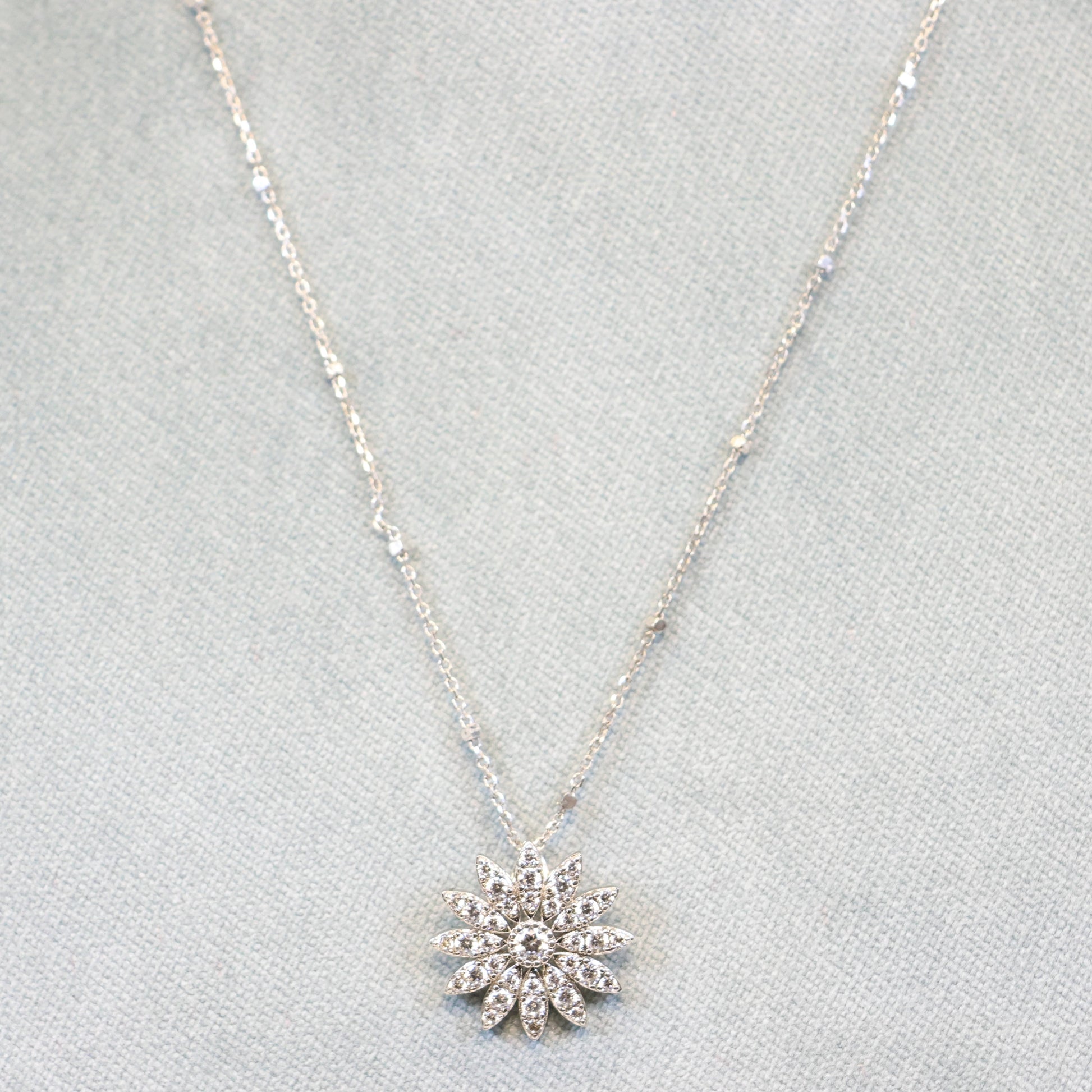 Naiomy silver zilveren ketting met hanger N0F52