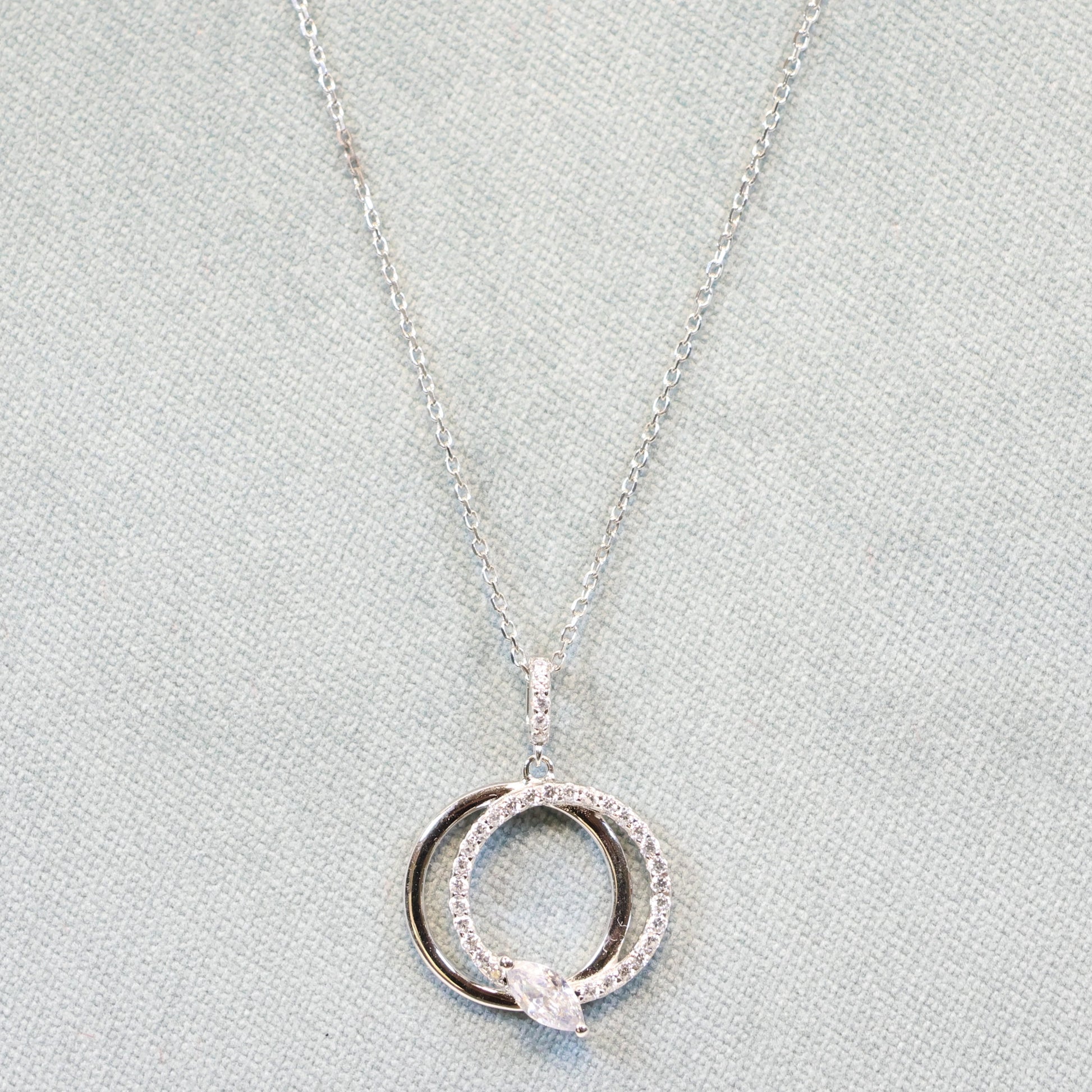 Naiomy silver zilveren ketting met Ronde hanger N4J55