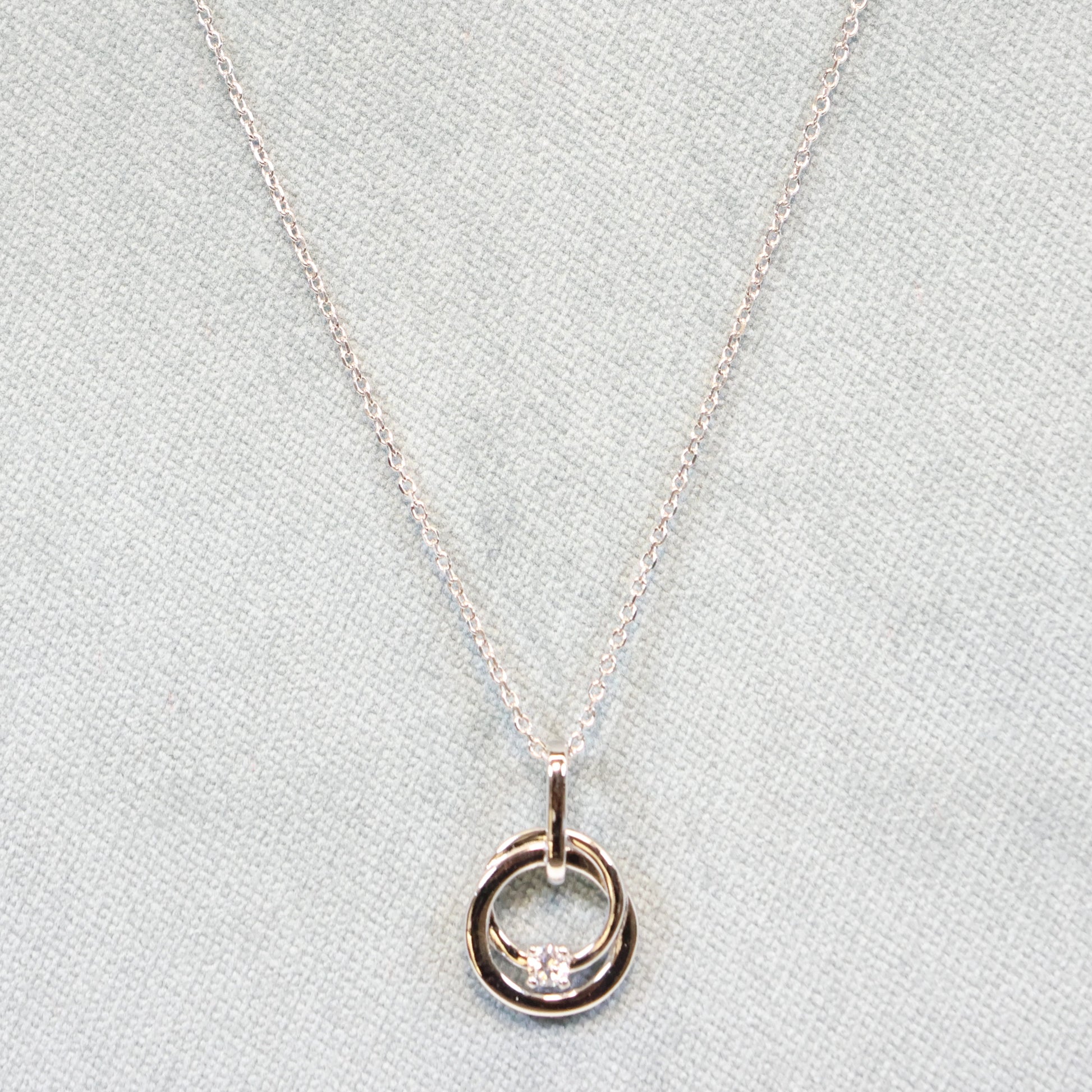 Naiomy silver zilveren ketting met cirkel hanger N4K58