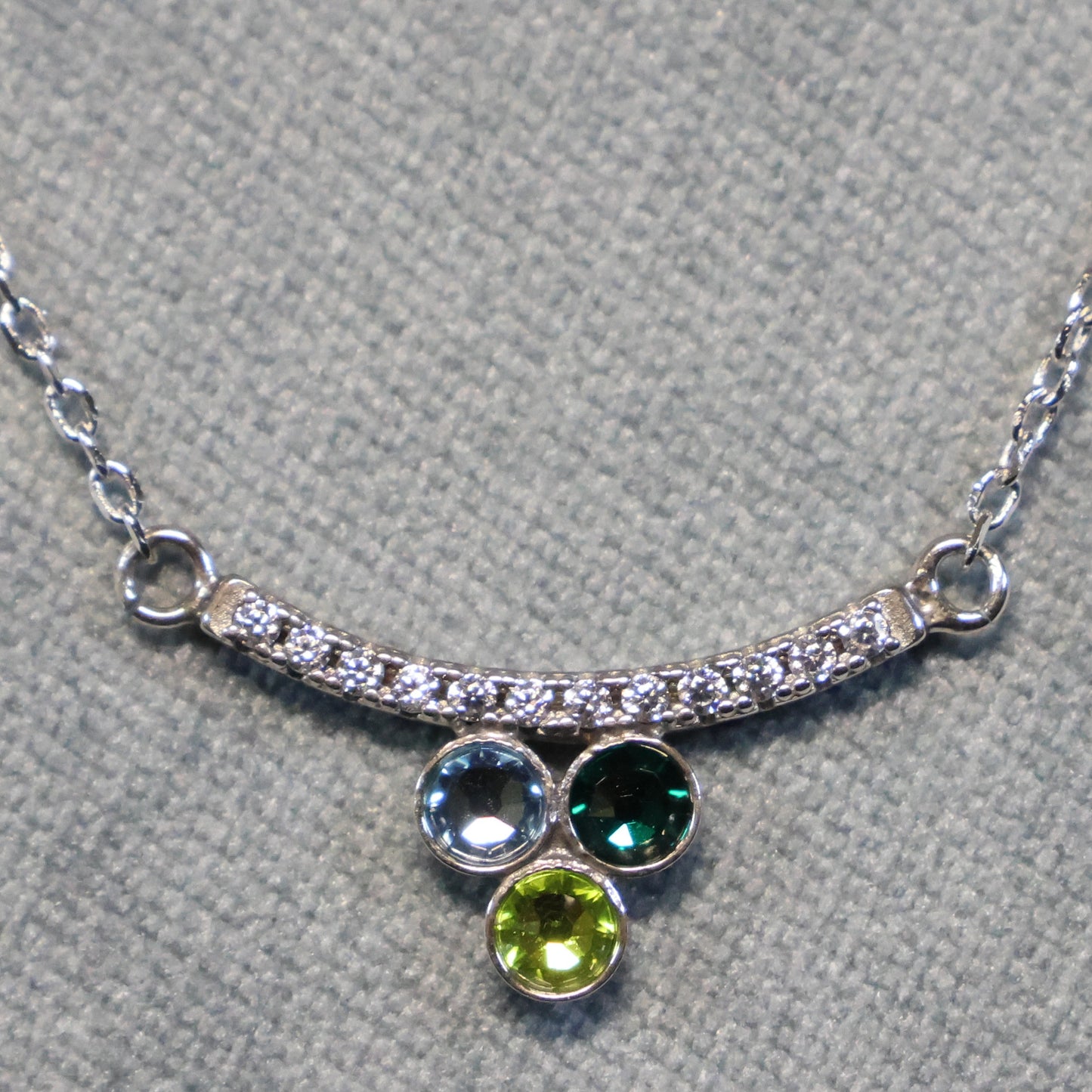 Spark zilveren ketting met Swarovski kristallen tussenstuk NC20883AQCG