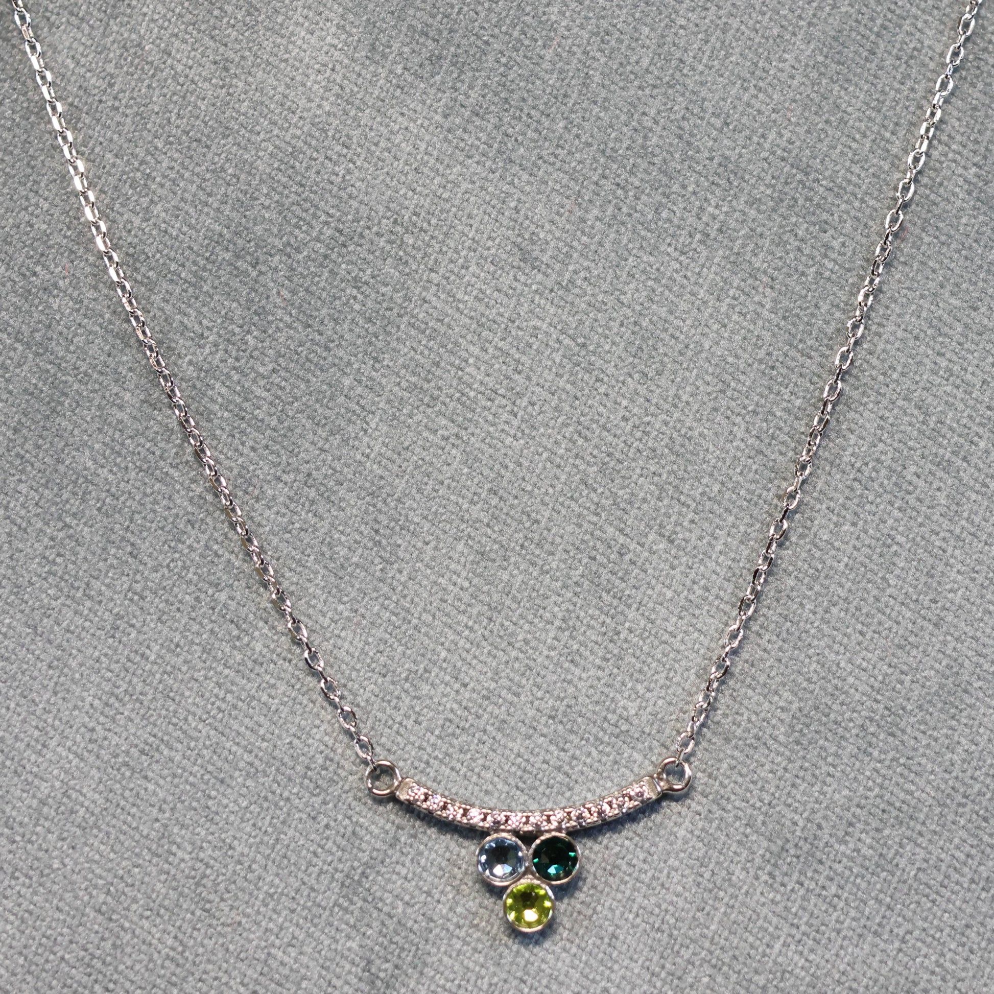 Spark zilveren ketting met Swarovski kristallen tussenstuk NC20883AQCG