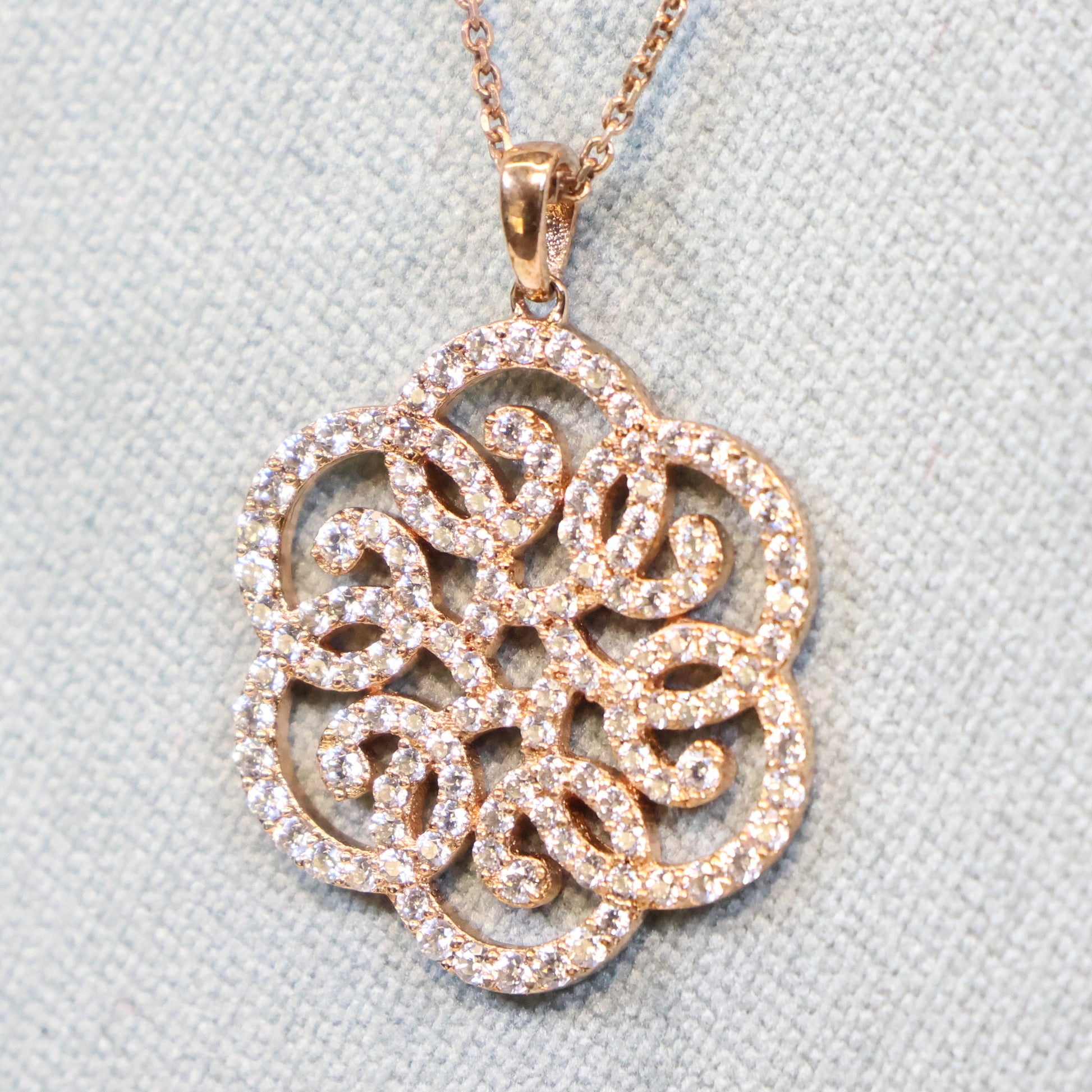 Naiomy silver rosé vergulde zilveren ketting met hanger N5D05