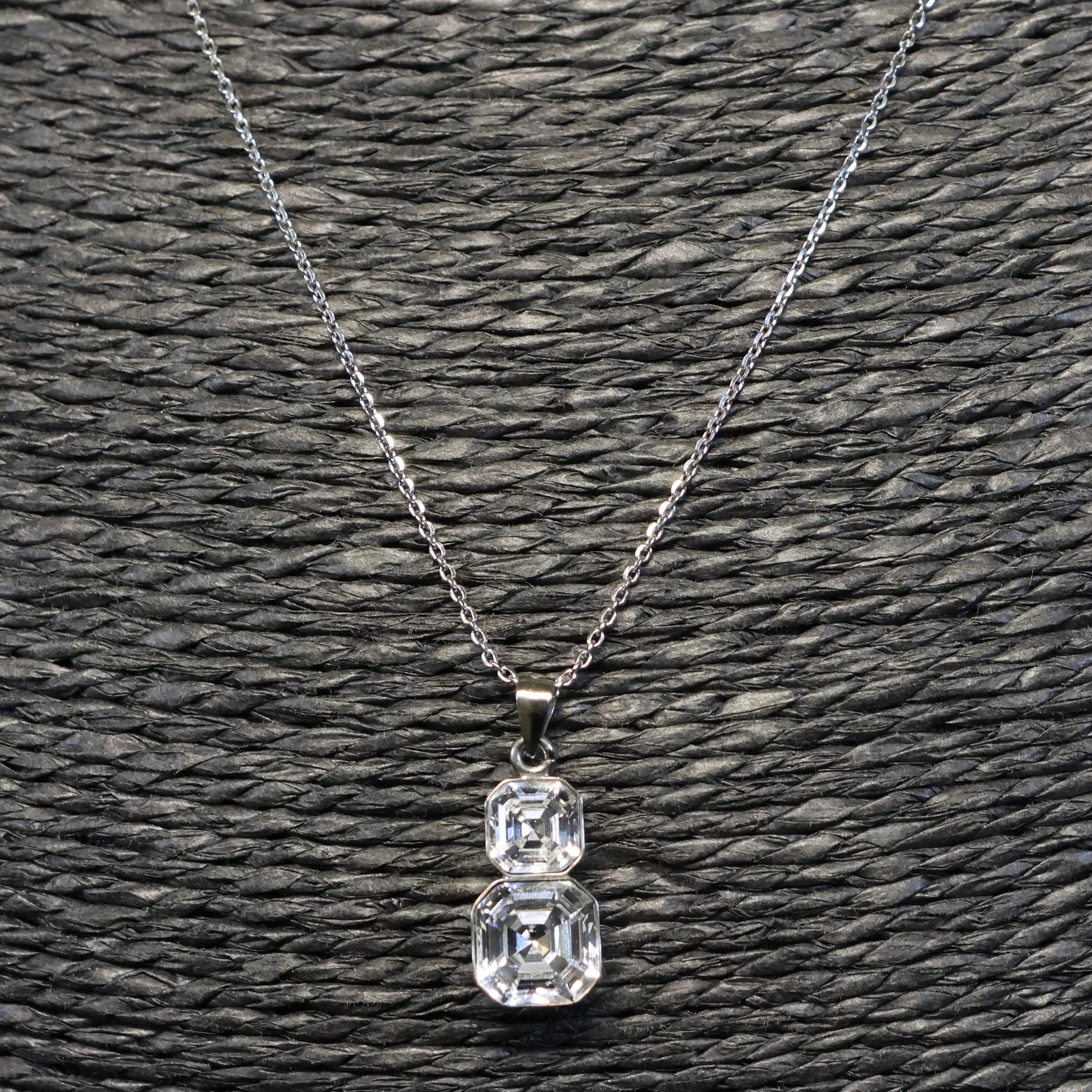 Spark zilveren ketting met Swarovski kristallen hanger NT44802CC