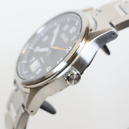 Seiko herenhorloge SUR569P1 quartz black dial Arabische cijfers