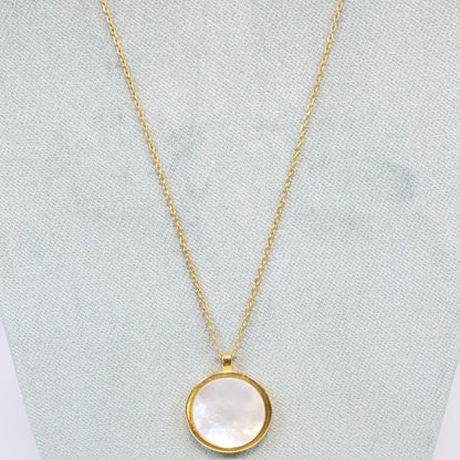 Naiomy silver vergulde zilveren ketting met parelmoer hanger N0H52