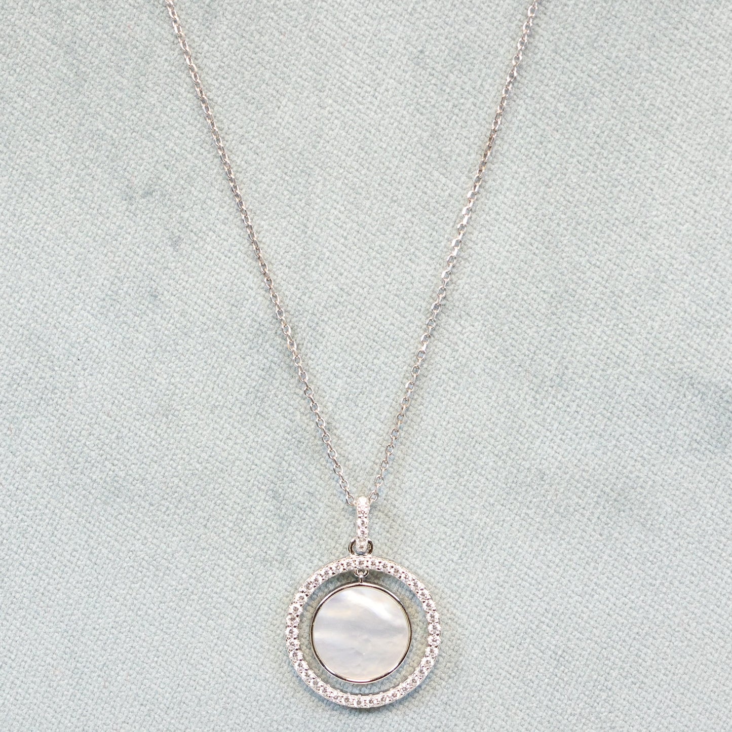 Naiomy silver zilveren ketting met parelmoer hanger N4J59