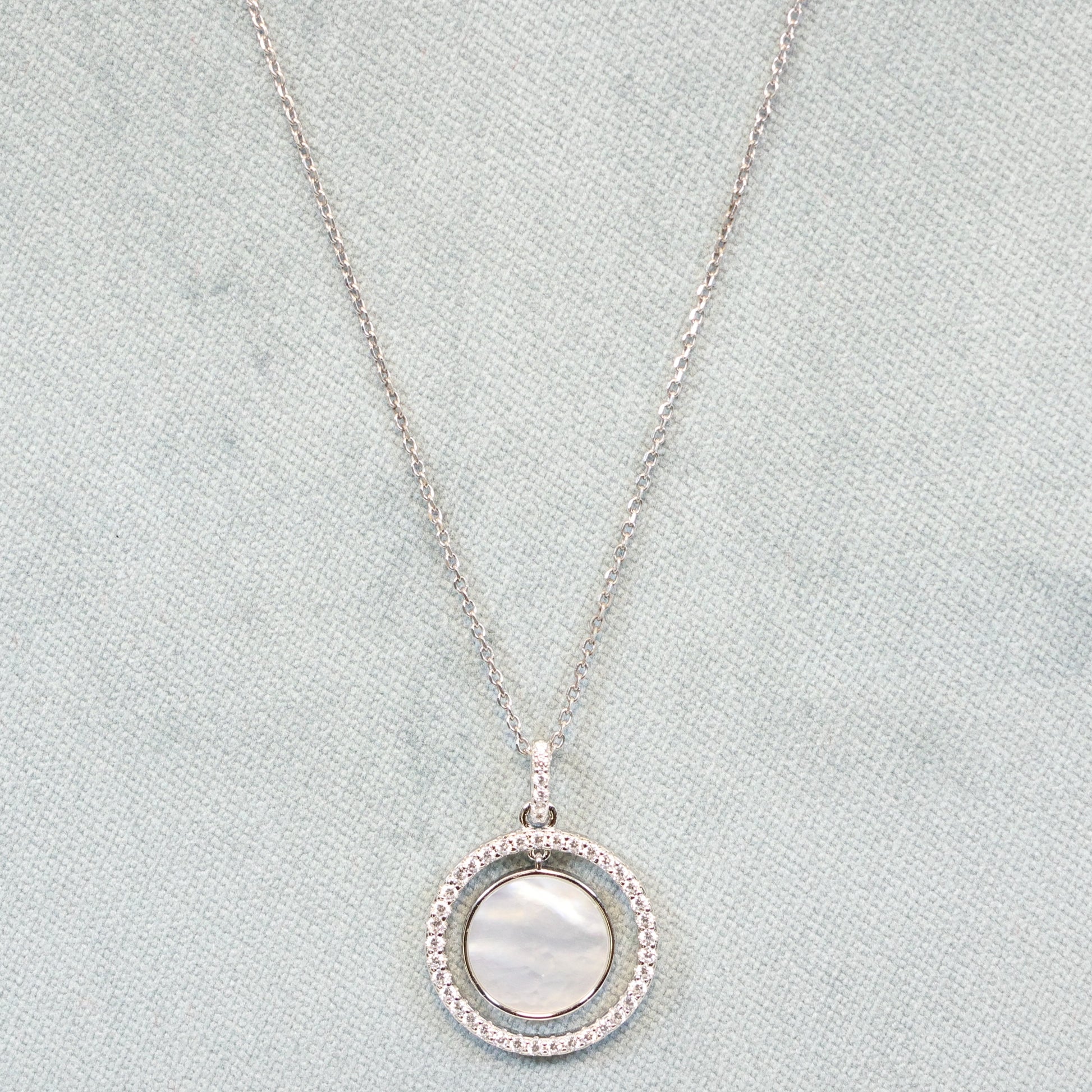 Naiomy silver zilveren ketting met parelmoer hanger N4J59