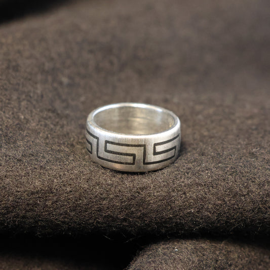 Outlet zilveren ring maat: 53