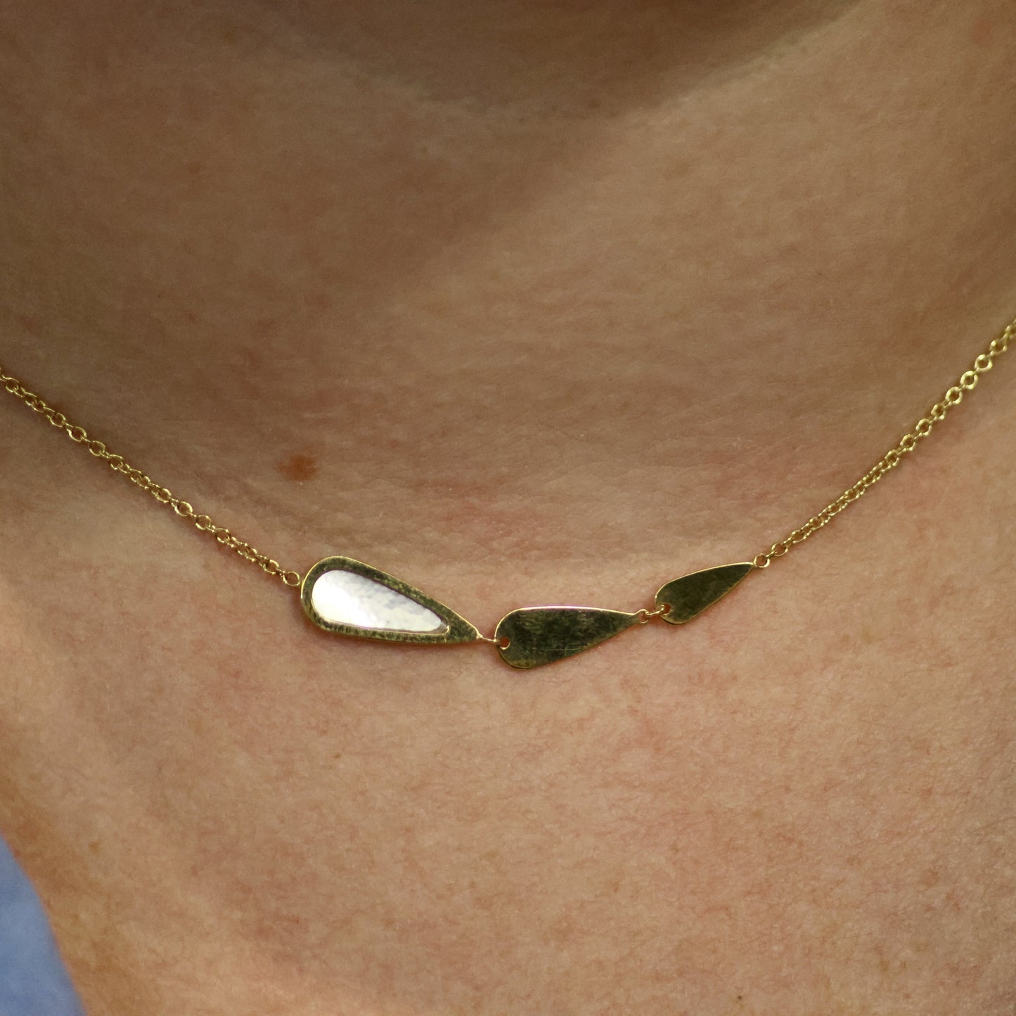 18KT geel gouden ketting met tussenstuk met parelmoer 066576/N
