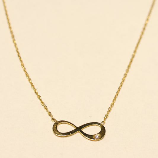 Ketting geel goud met infinity tussenstuk met briljant 056972A
