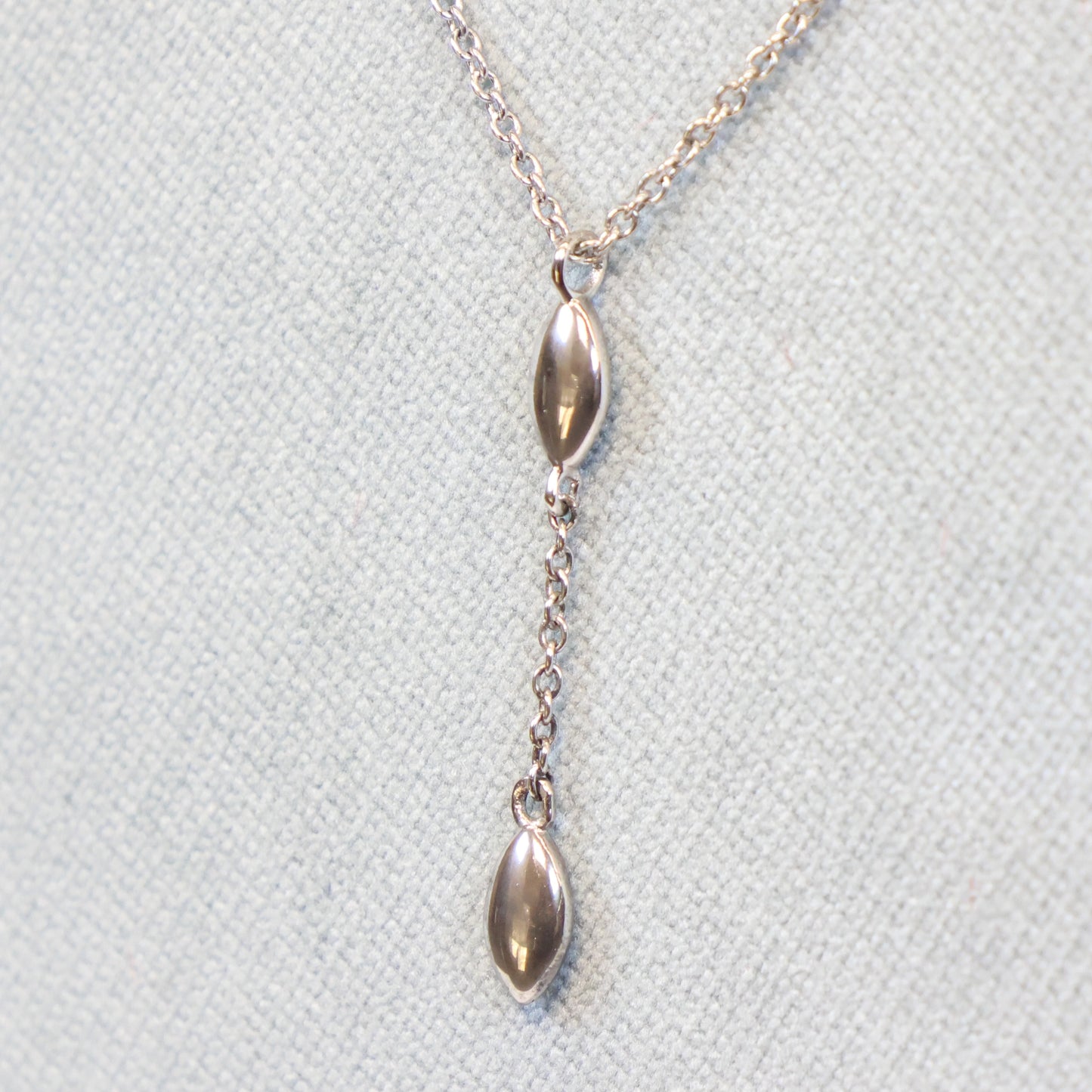 Naiomy Moments zilveren ketting met druppel hanger B6B02