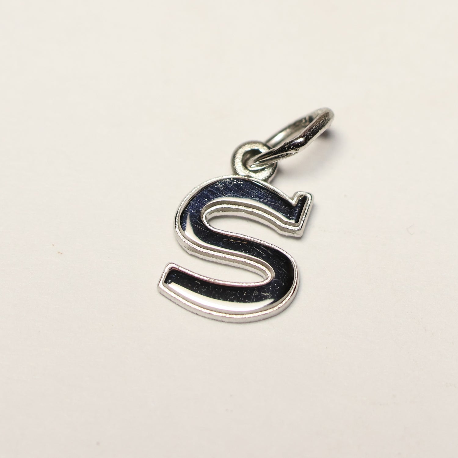 Tresor zilveren hanger letter S