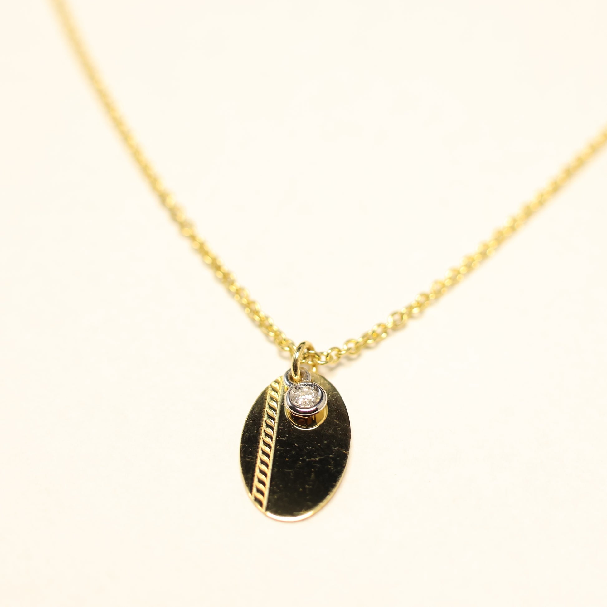 Ketting geel goud met hanger met briljant 067098