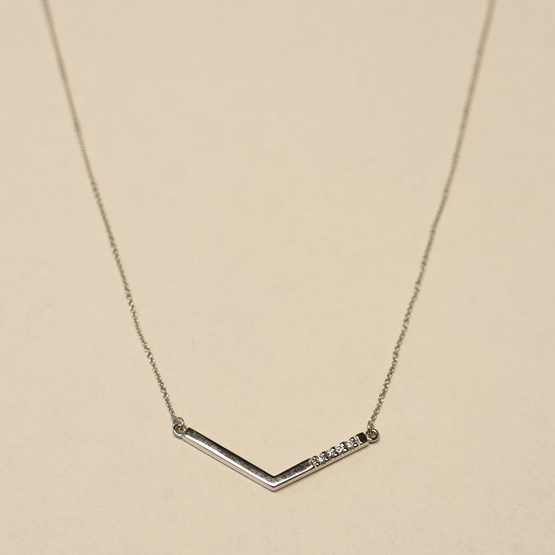 Ketting wit goud met tussenstuk met briljant 057828A