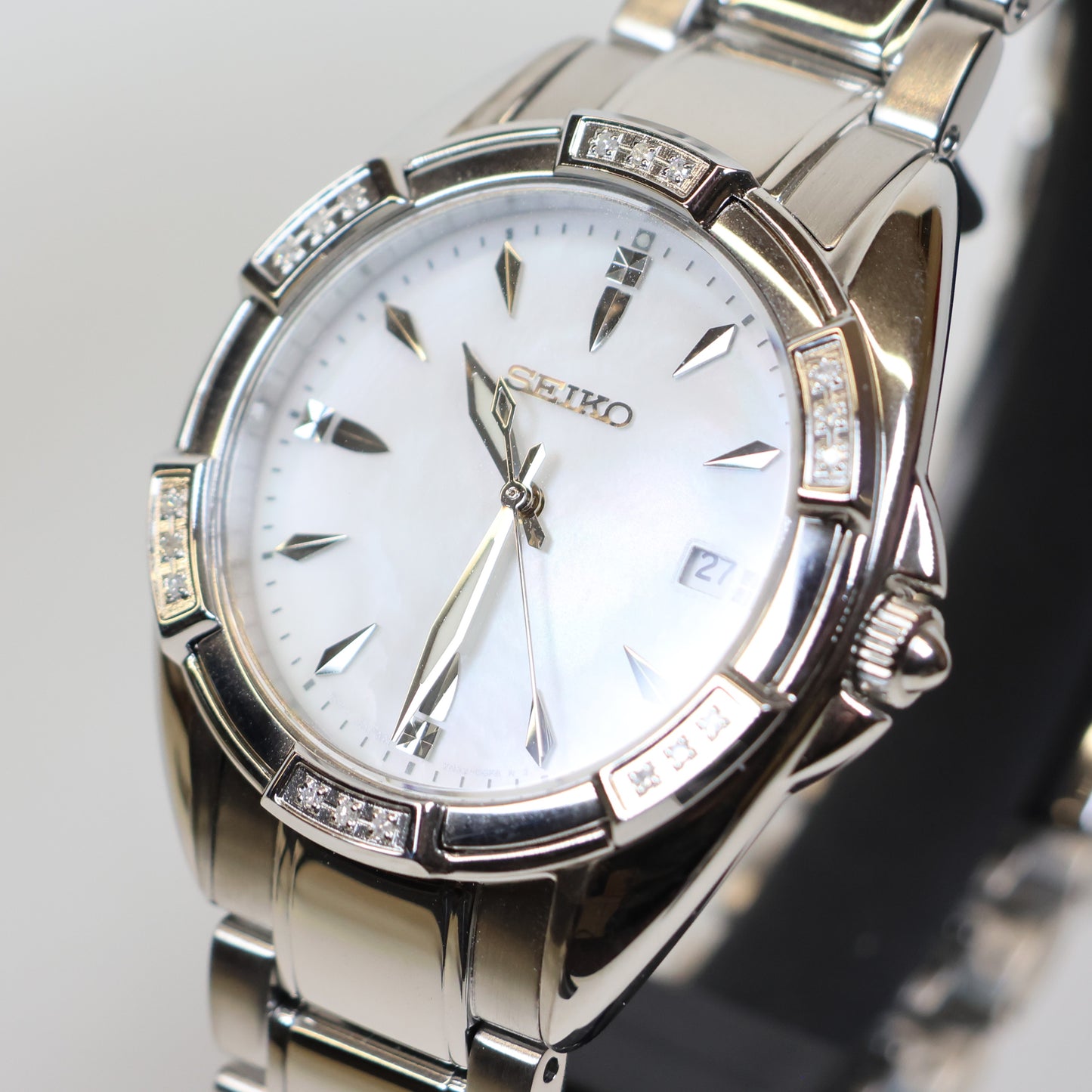 Seiko horloge dames SKK883P1 quartz swarovski dial