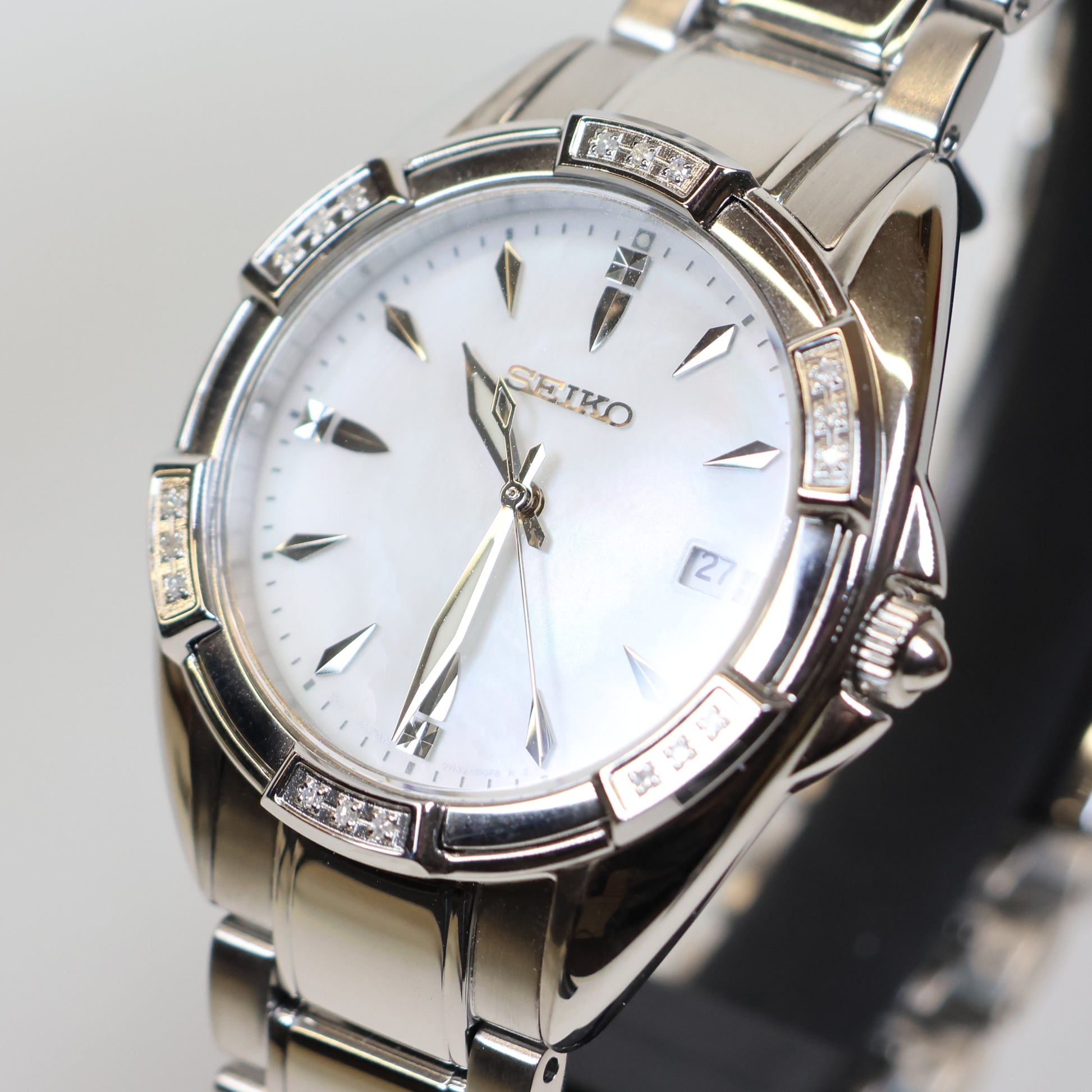 Seiko horloge dames SKK883P1 quartz swarovski dial