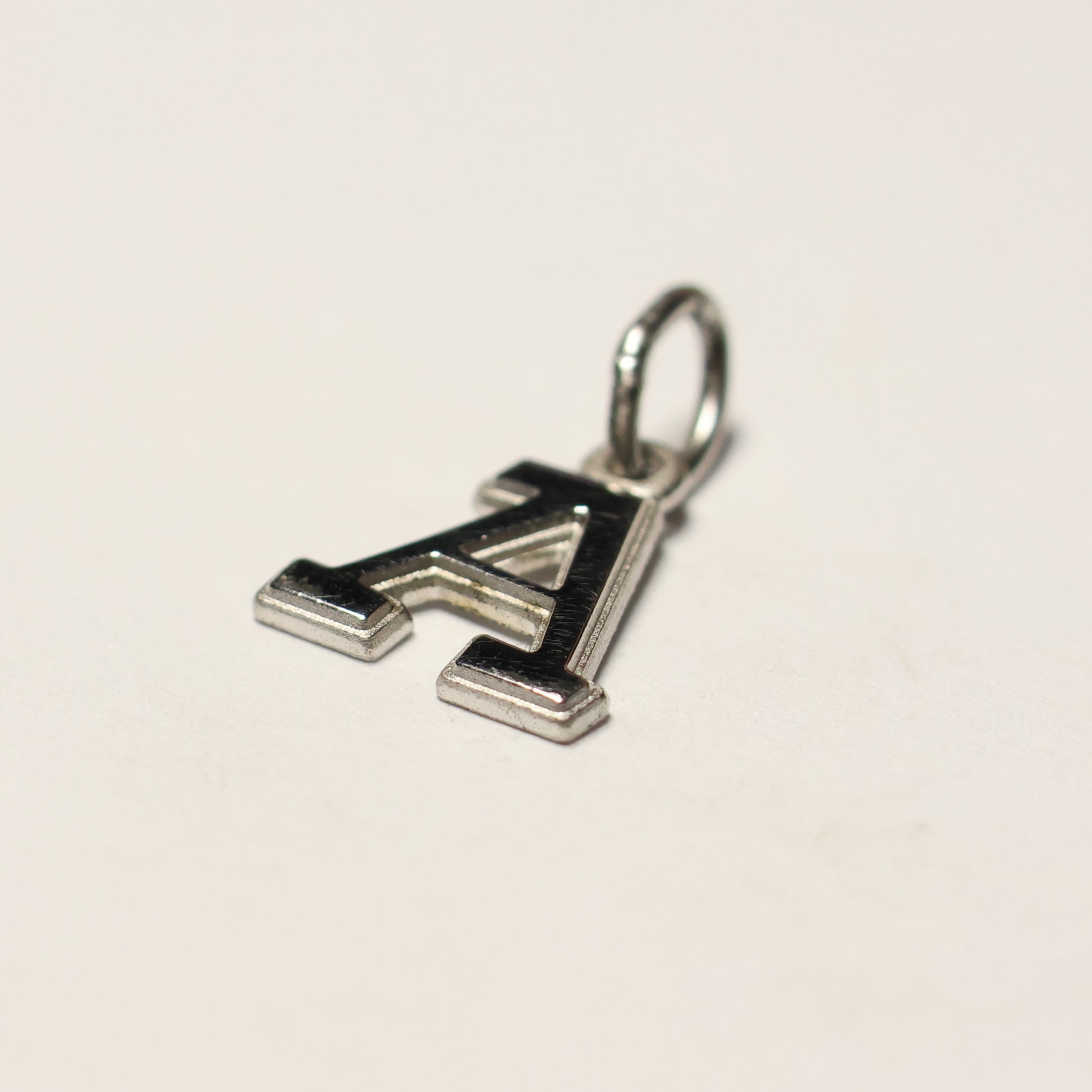 Tresor zilveren hanger letter A 
