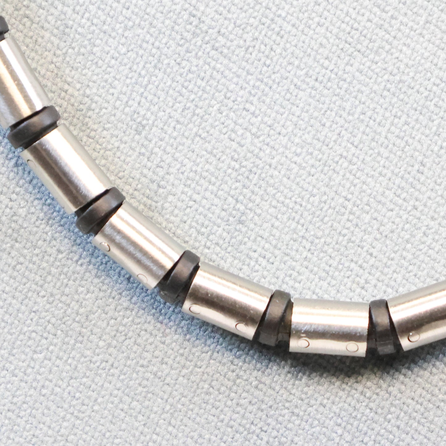 Stalen ketting heren met zwarte accenten 64641