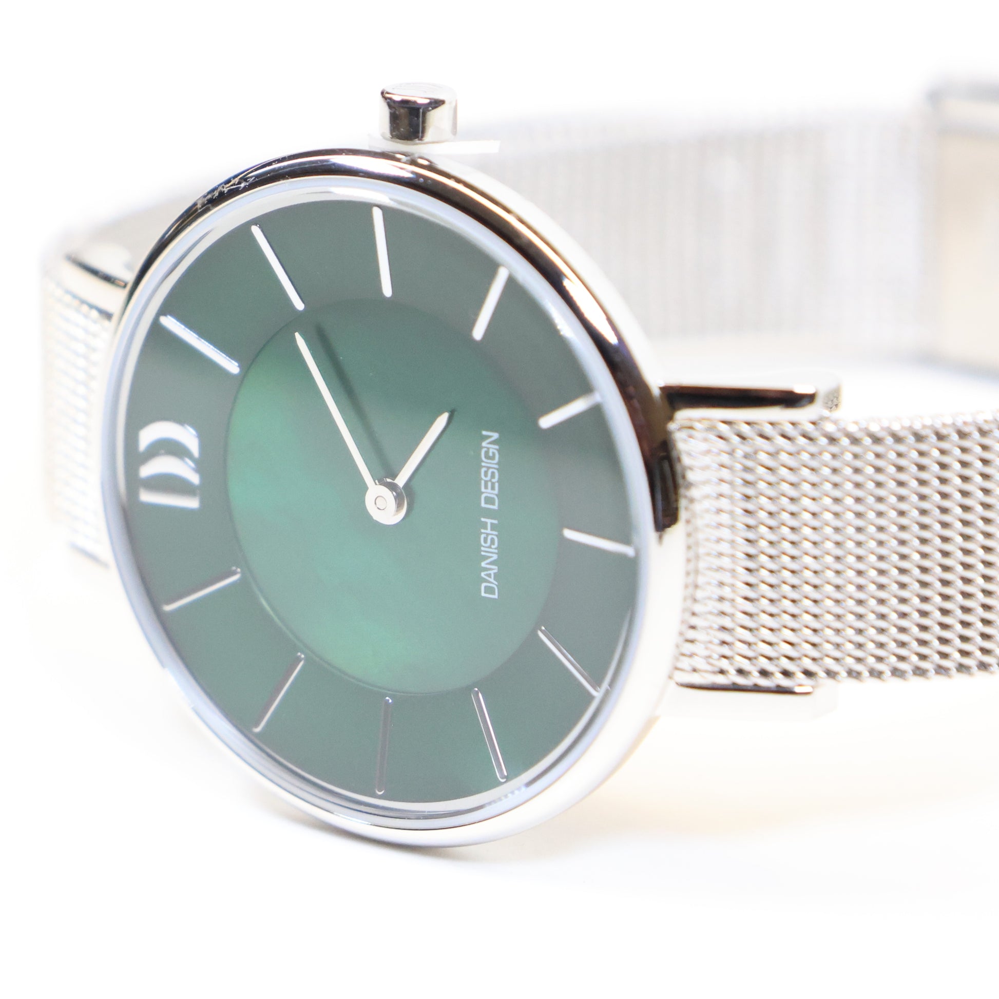 Danish Design dameshorloge IV77Q1167 green dial milanese band