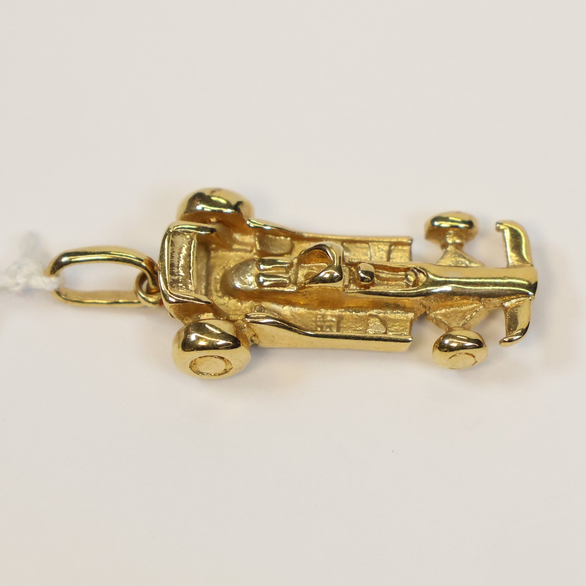 Plaqué formule 1 auto hangertje