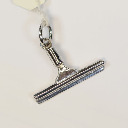 Zilveren aftrekker hangertje