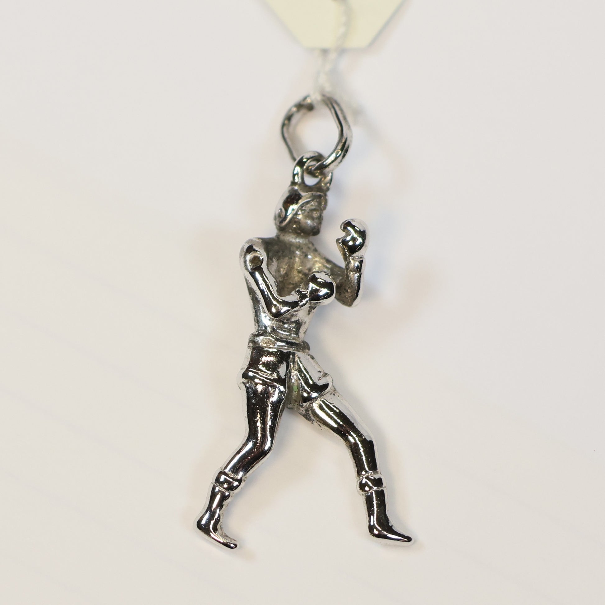 Zilveren bokser hangertje