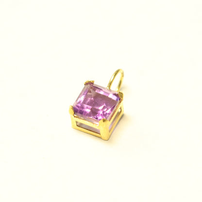 18kt geel gouden vierkante hanger met amethist 066852/B
