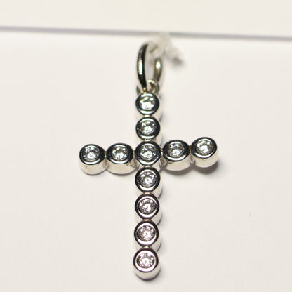 Zilveren klein kruis hanger zirconium 15mm