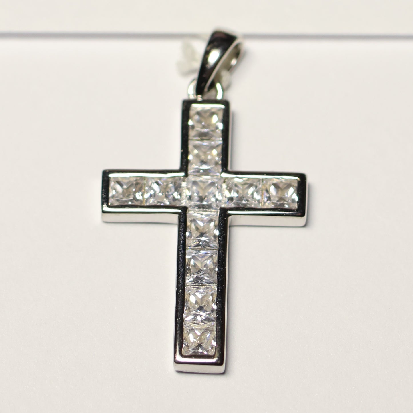 My imenso ODM zilveren stevig kruis zirconia hanger 70181101