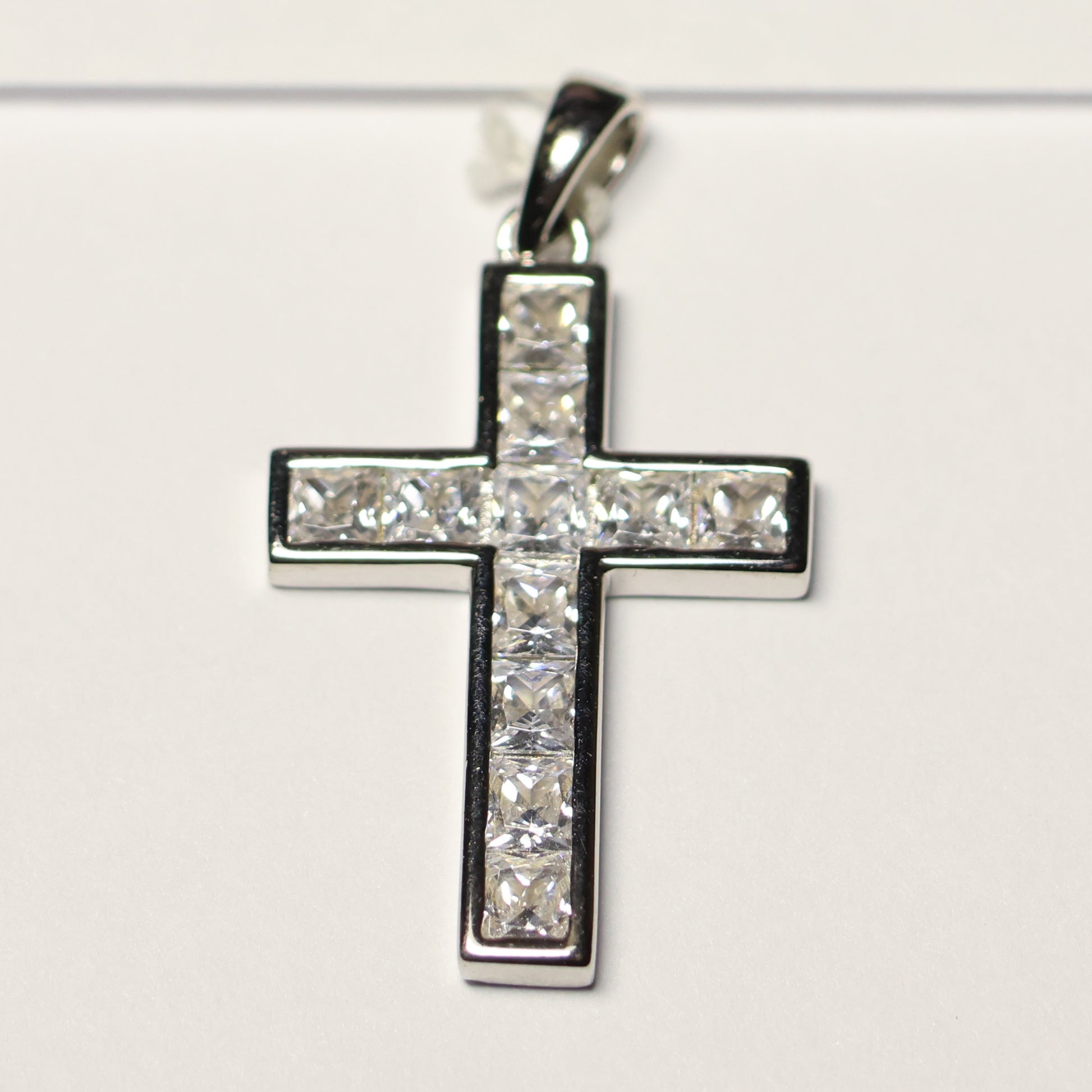 My imenso ODM zilveren stevig kruis zirconia hanger 70181101