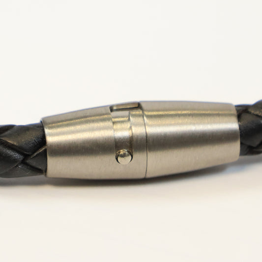 Boccia zwarte leren Titanium Armband met draaislotje 0347-0521