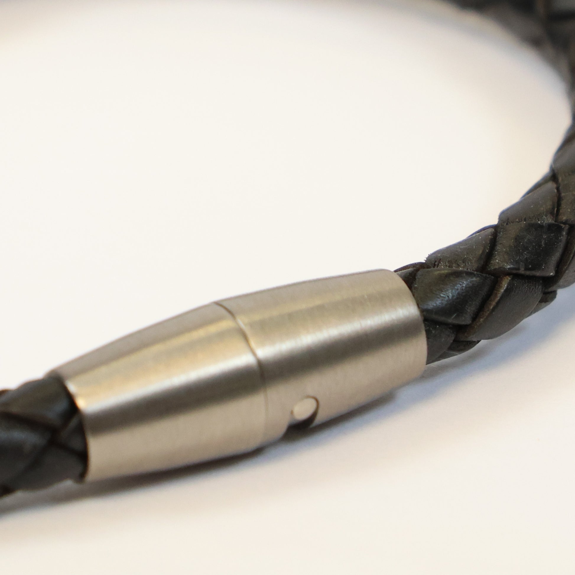 Boccia zwarte leren Titanium Armband met draaislotje 0347-0521