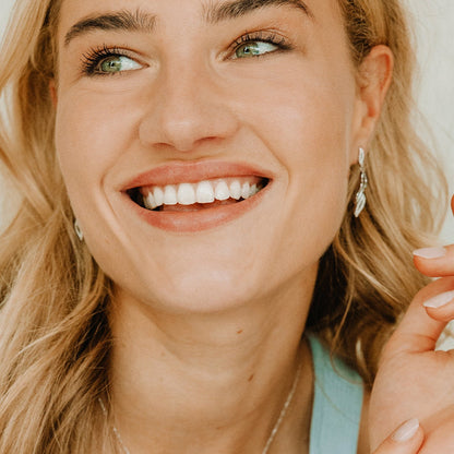 Naiomy Silver zilveren bladjes Oorbellen N5K71