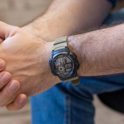 Casio Basic AE-1000W-5AVEF