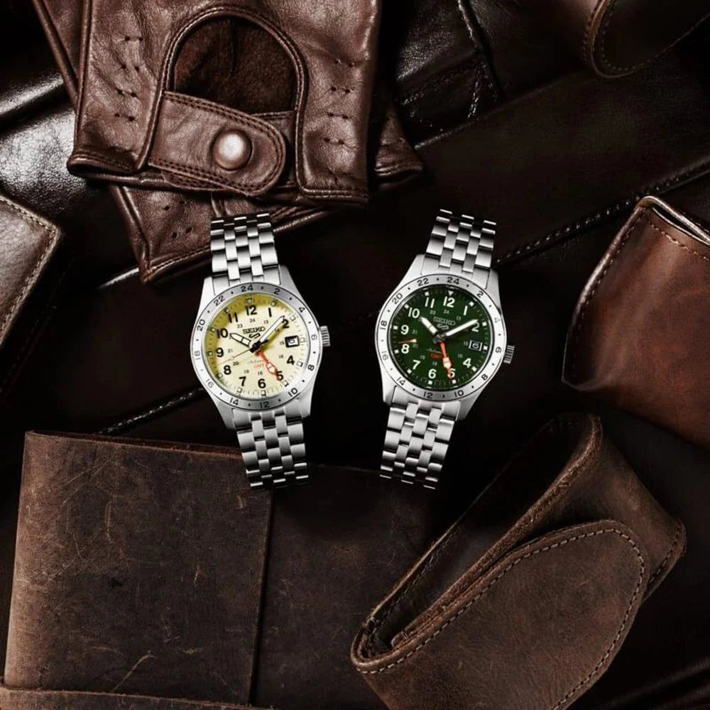 Seiko 5 Sports HDB001K1 horloge GMT Arabische cijfers groen