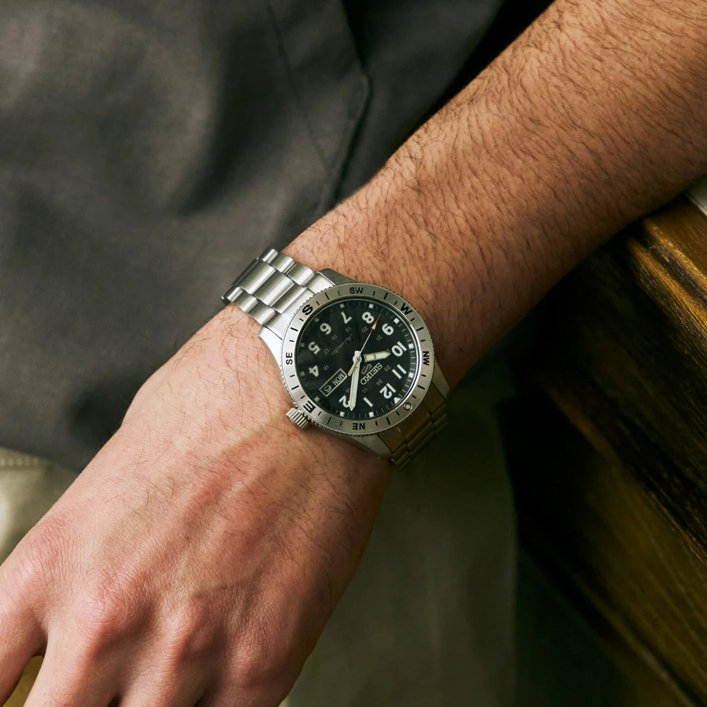 Seiko 5 Sports HDB006K1 horloge Arabische cijfers zwart