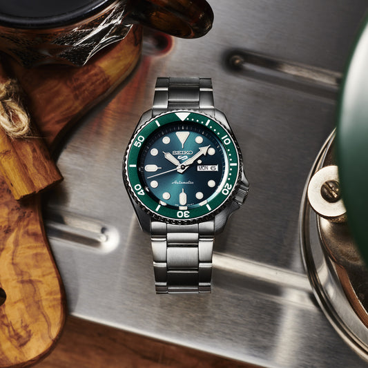 Seiko 5 Sports SRPD61K1 Horloge
