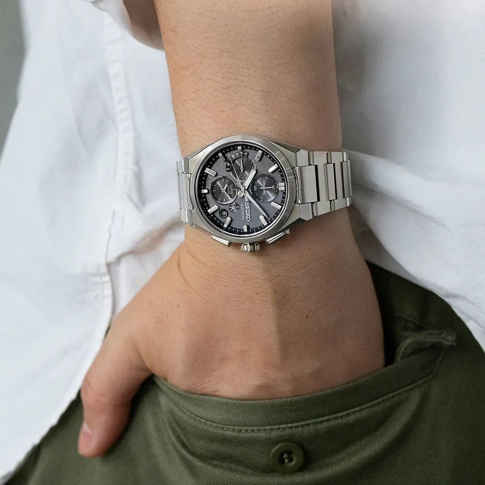 Seiko Astron SSH163J1 Astron ‘Celestial Grey’ Horloge